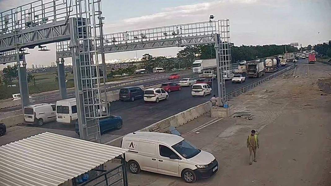 İstanbul'un o noktasında sürücüler artık ayağını gaz pedalından çekmeyecek! Resmen kaldırıldı 4